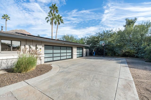 4605 E ORANGE Drive, Phoenix, AZ 85018