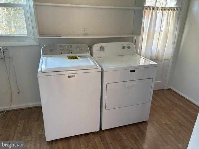 2811 BARBERRY LN, Bowie, MD 20715