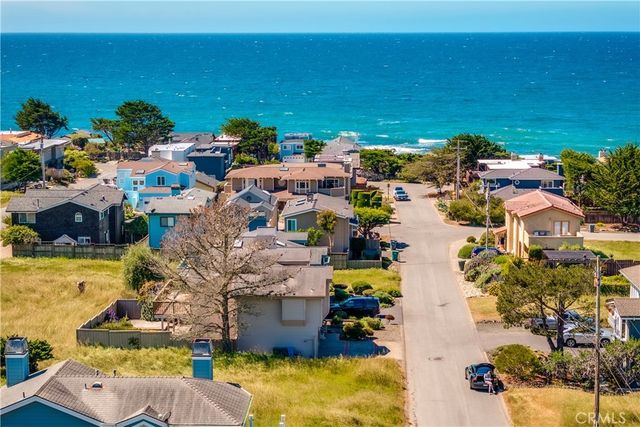 330 Jean Street, Cambria, CA 93428