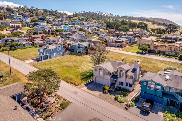 330 Jean Street, Cambria, CA 93428