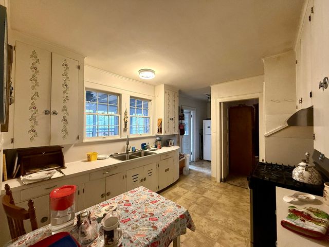 2853 Hollywood Avenue, Shreveport, LA 71108