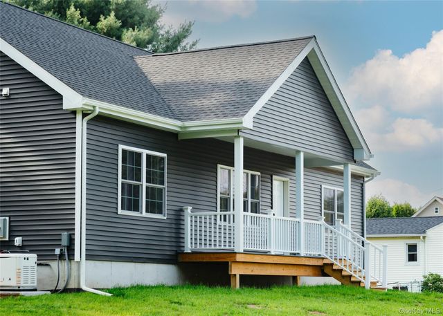 315 4th Avenue, Kingston, NY 12401