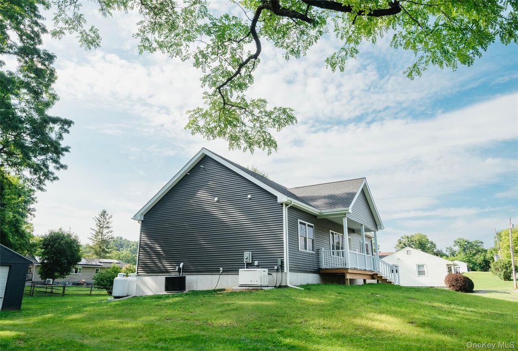 315 4th Avenue, Kingston, NY 12401