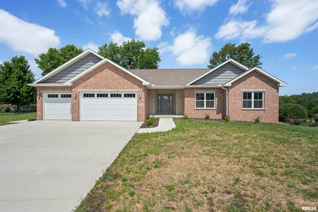 1621 GRANDLAKE Court, Pekin, IL 61554