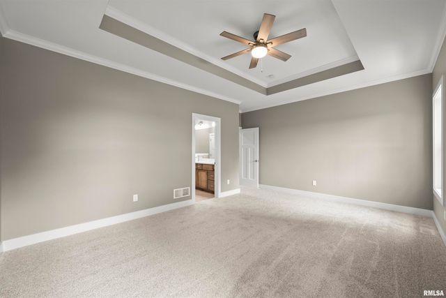 1621 GRANDLAKE Court, Pekin, IL 61554