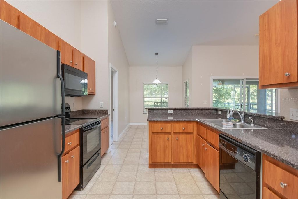 Image 15 of property listing at 6375 SW 63RD STREET, Ocala, FL 34474