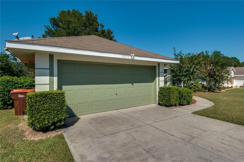 Image 35 of property listing at 6375 SW 63RD STREET, Ocala, FL 34474
