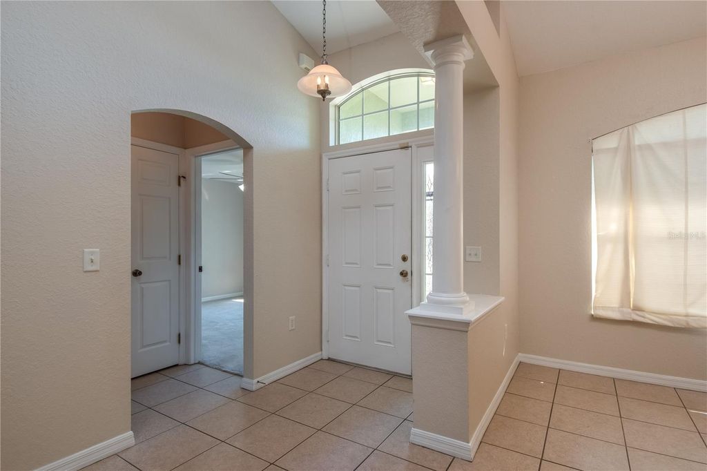 Image 8 of property listing at 6375 SW 63RD STREET, Ocala, FL 34474