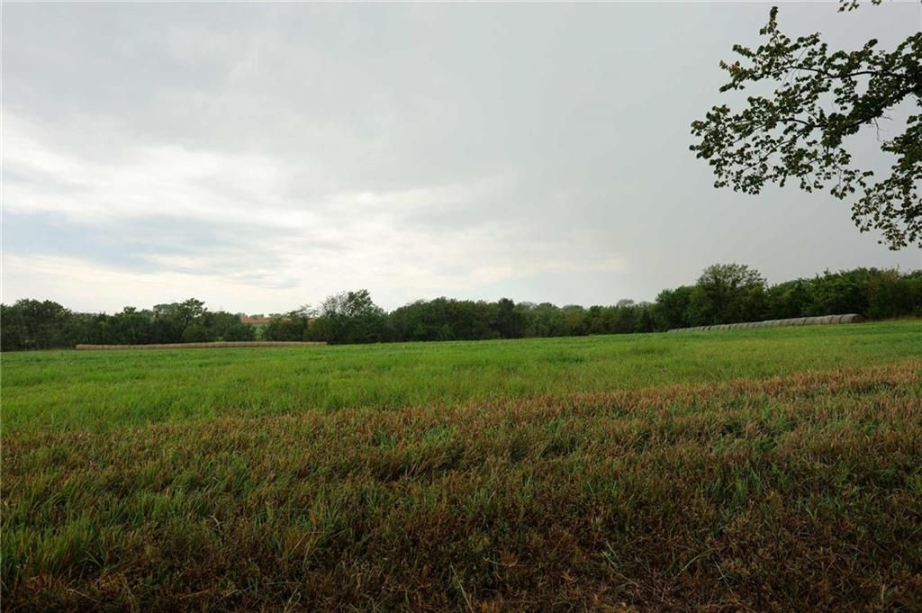 Cold Water Road, Louisburg, KS 66053