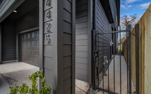 4425 Providence Street, Houston, TX 77020