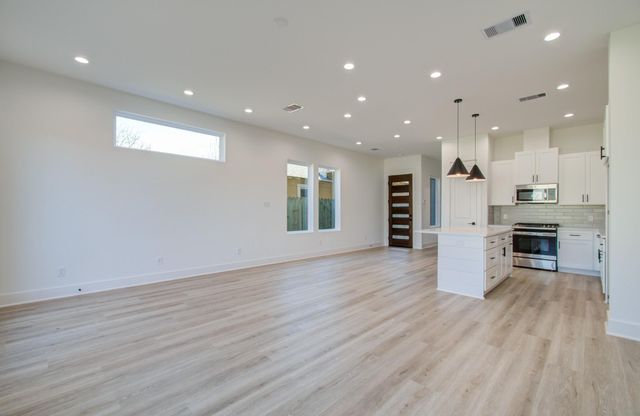 4425 Providence Street, Houston, TX 77020