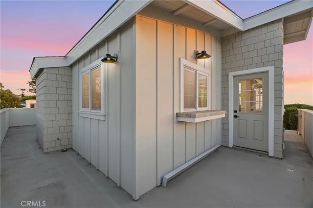 575 Through A, Laguna Beach, CA 92651