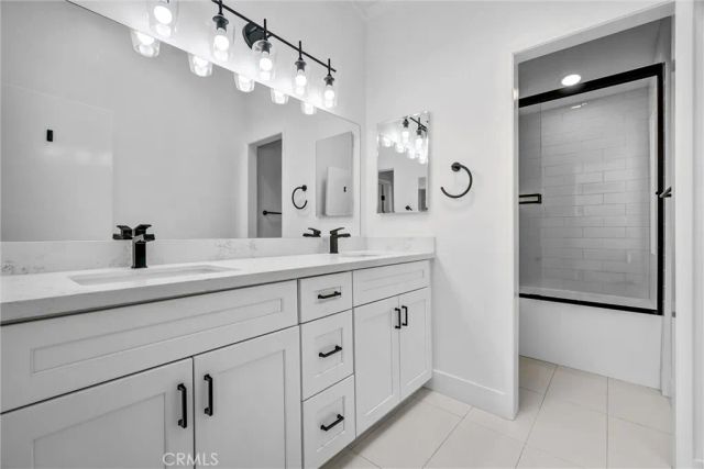 575 Through A, Laguna Beach, CA 92651