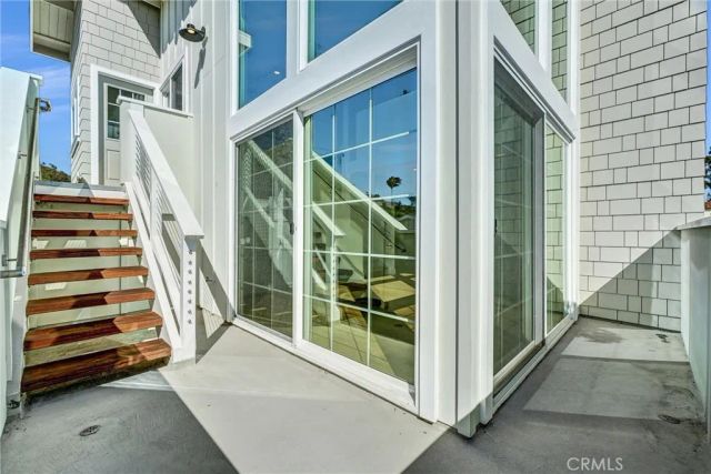 575 Through A, Laguna Beach, CA 92651