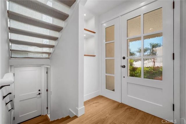 575 Through A, Laguna Beach, CA 92651