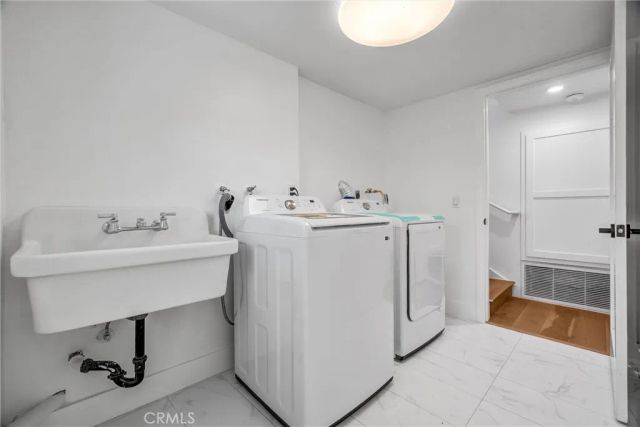 575 Through A, Laguna Beach, CA 92651