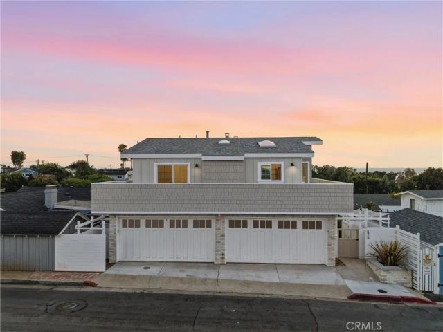 575 Through A, Laguna Beach, CA 92651