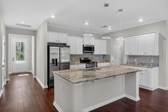 405 Canal Crossing Way, Huger, SC 29450