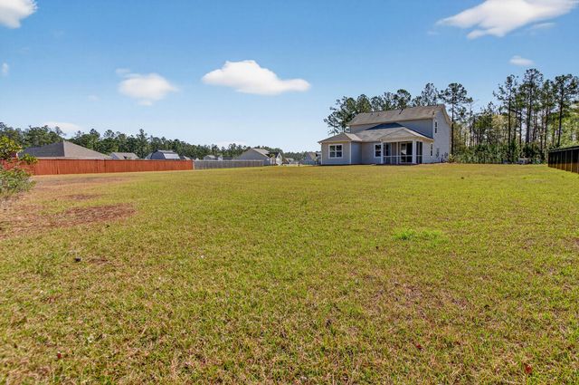 405 Canal Crossing Way, Huger, SC 29450