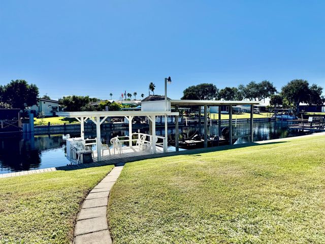 1924 SE 30th Street, Okeechobee, FL 34974