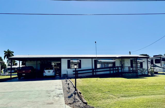 1924 SE 30th Street, Okeechobee, FL 34974