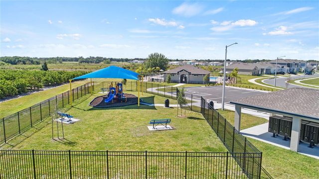 2102 CHRIS DRIVE, Winter Haven, FL 33884