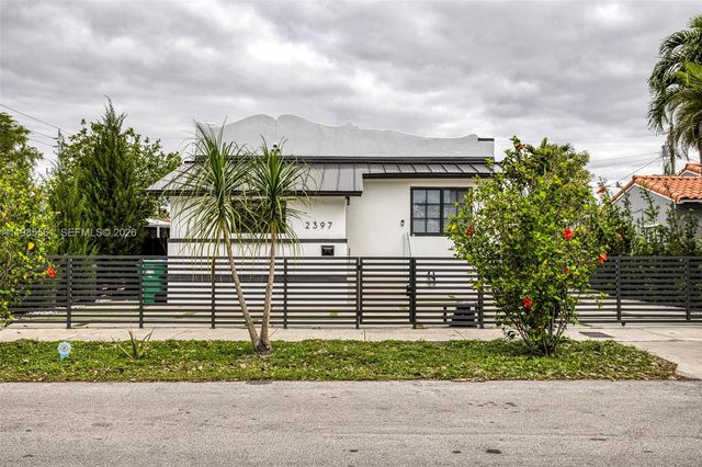 2397 SW 13th St, Miami, FL 33145
