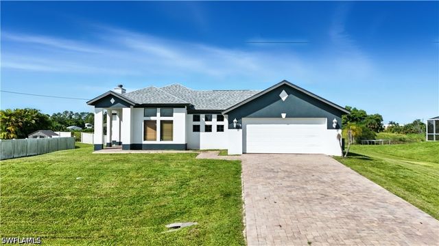 3933 18th ST W, Lehigh Acres, FL 33971