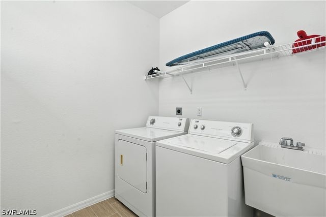 3933 18th ST W, Lehigh Acres, FL 33971