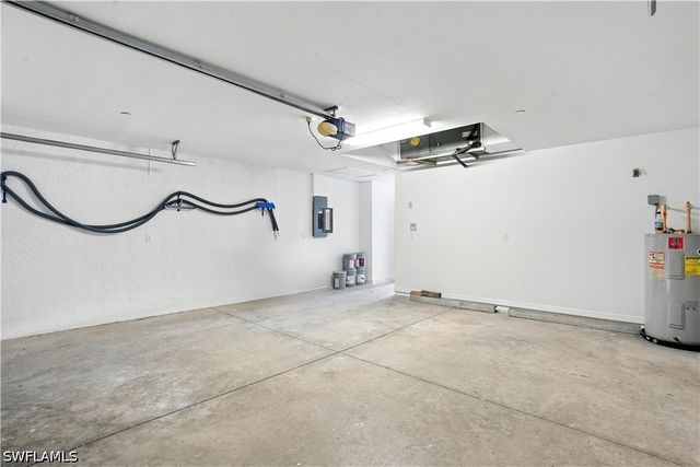 3933 18th ST W, Lehigh Acres, FL 33971