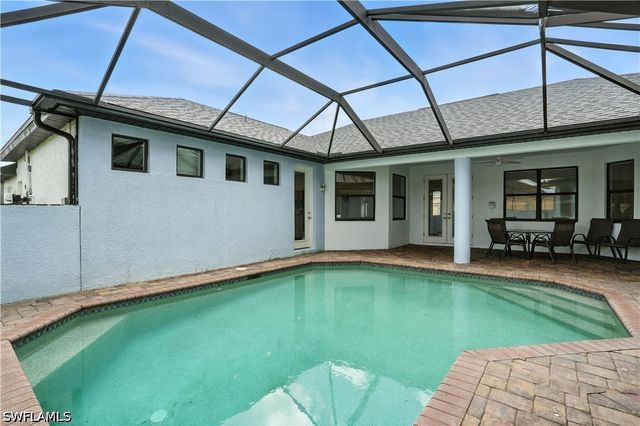 3933 18th ST W, Lehigh Acres, FL 33971