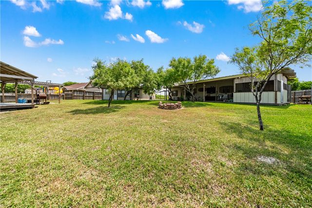 1356 Neubauer Point, Riviera, TX 78379