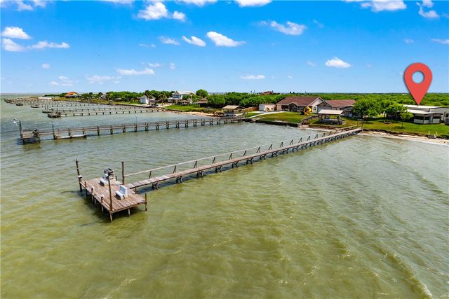 1356 Neubauer Point, Riviera, TX 78379