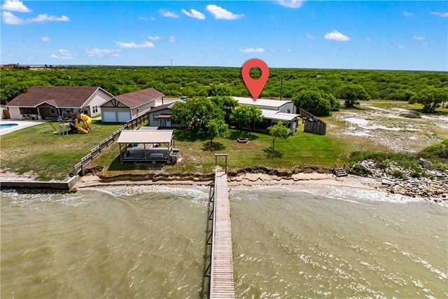 1356 Neubauer Point, Riviera, TX 78379