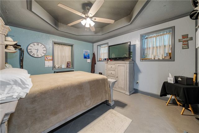 1356 Neubauer Point, Riviera, TX 78379