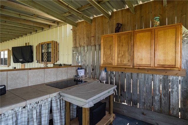 1356 Neubauer Point, Riviera, TX 78379