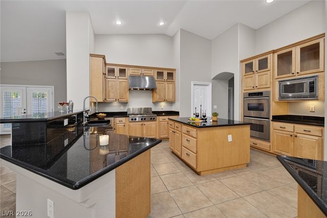 8345 Christinas Cove Avenue, Las Vegas, NV 89131
