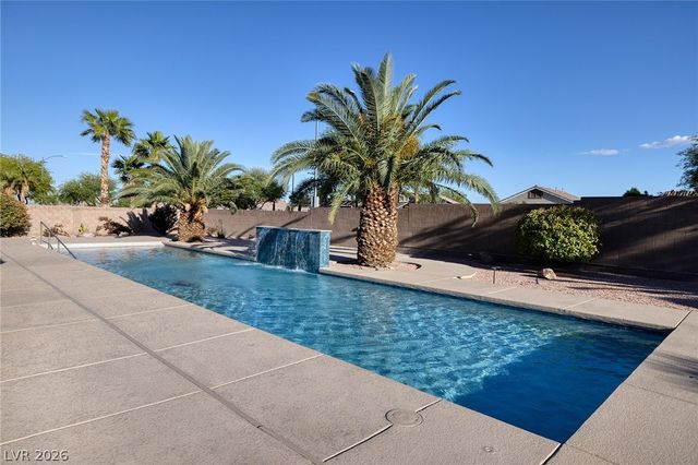 8345 Christinas Cove Avenue, Las Vegas, NV 89131