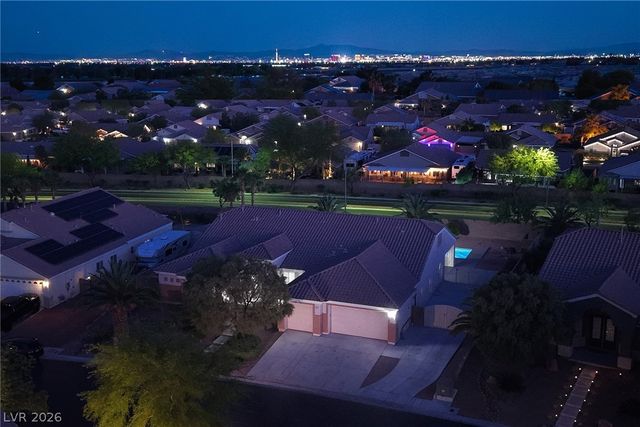 8345 Christinas Cove Avenue, Las Vegas, NV 89131