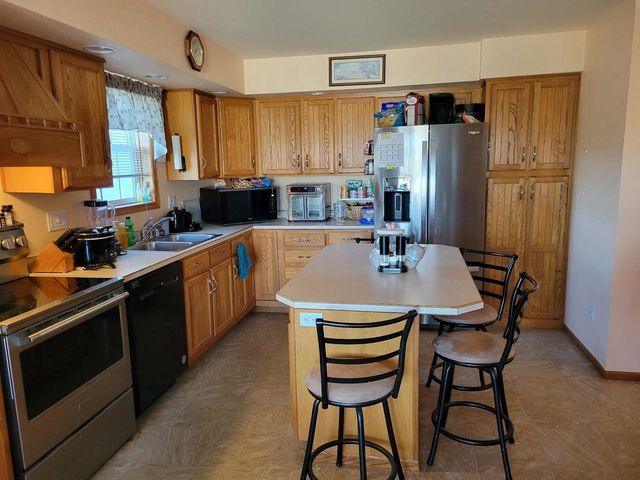 511 ISLAND VIEW CIRCLE, Hustisford, WI 53034
