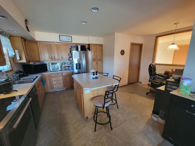 511 ISLAND VIEW CIRCLE, Hustisford, WI 53034