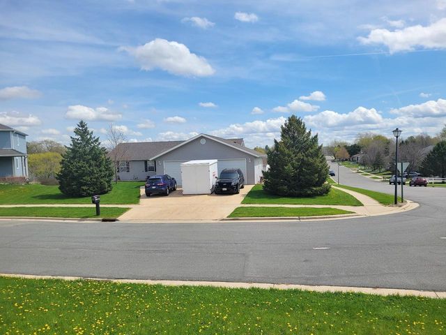 511 ISLAND VIEW CIRCLE, Hustisford, WI 53034