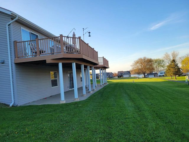 511 ISLAND VIEW CIRCLE, Hustisford, WI 53034