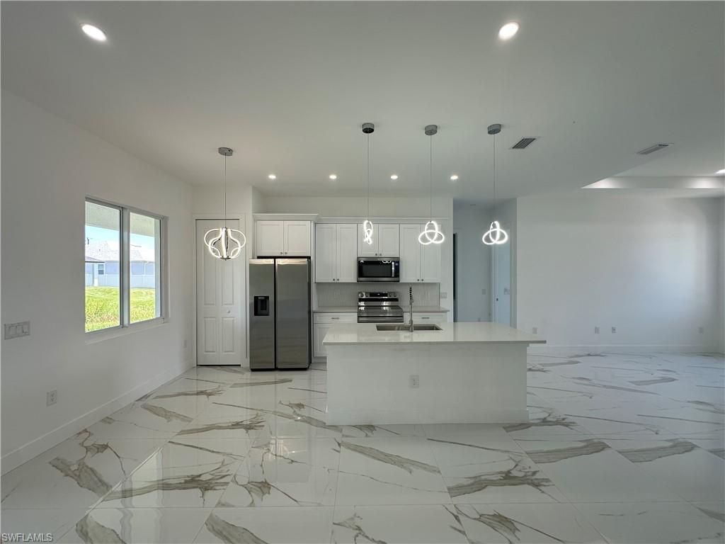 3124 35th ST SW, LEHIGH ACRES, FL 33976 — photo 4