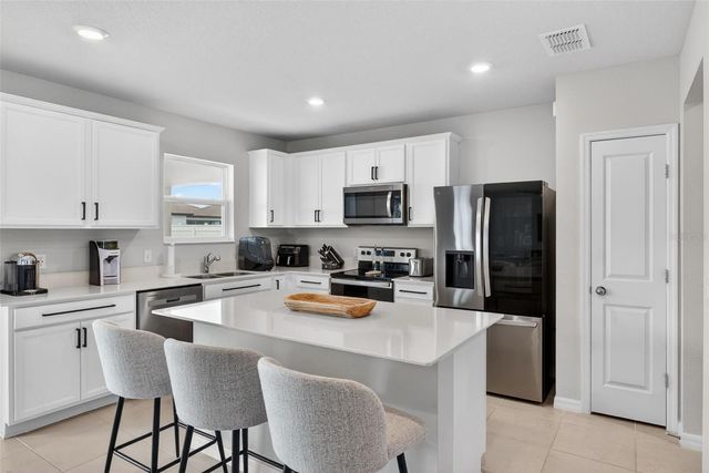 1117 MICHELANGELO LANE, Winter Haven, FL 33884