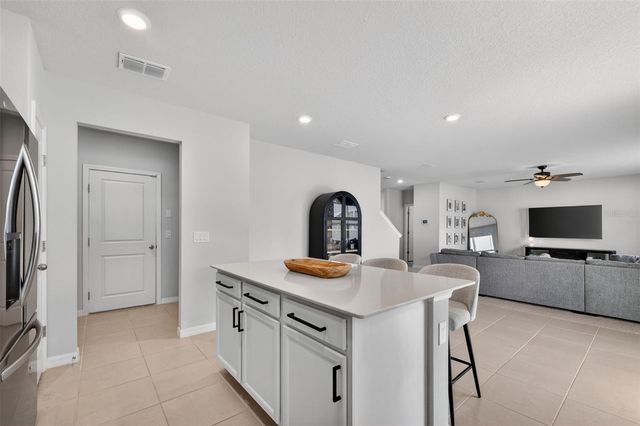 1117 MICHELANGELO LANE, Winter Haven, FL 33884