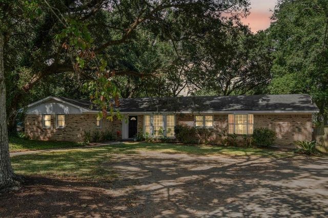 5932 Easy Court, Theodore, AL 36619