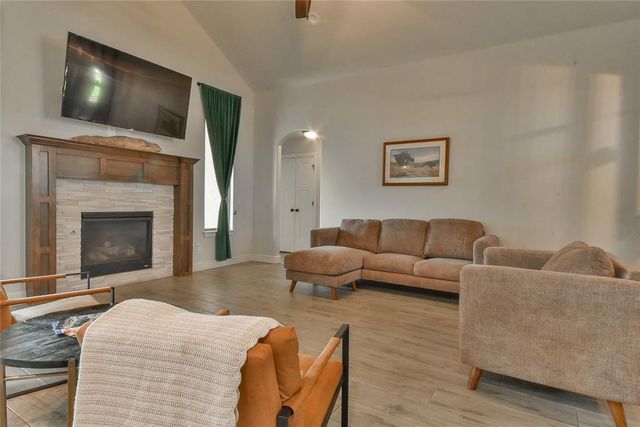 1208 N Wisteria Terrace, Mustang, OK 73064