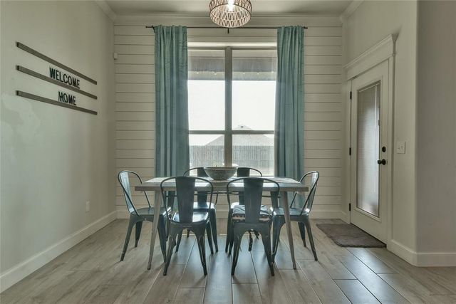 1208 N Wisteria Terrace, Mustang, OK 73064