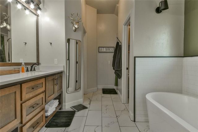 1208 N Wisteria Terrace, Mustang, OK 73064
